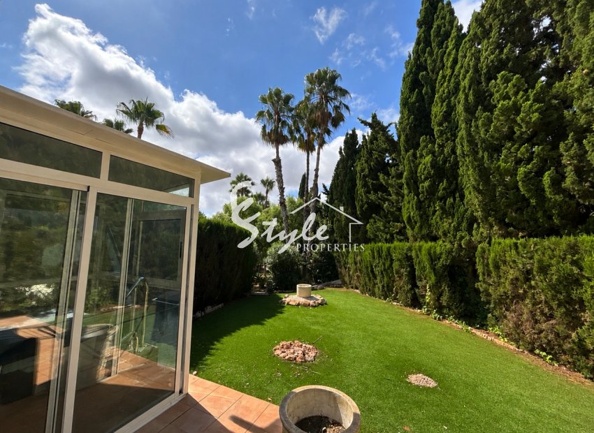 Resale - Semi-Detached Villa - Orihuela-Costa - Villamartin
