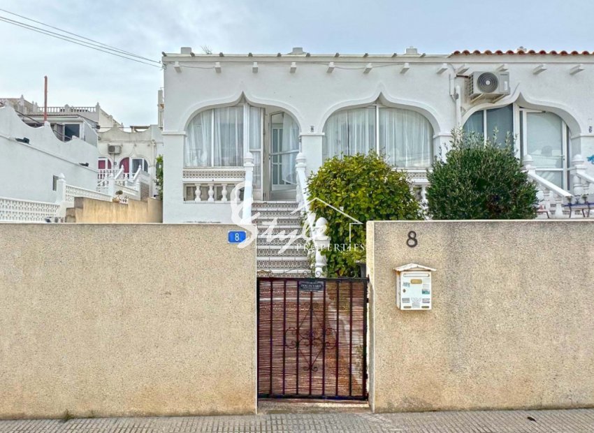 Resale - Semi - Detached Villa - San Miguel De Salinas