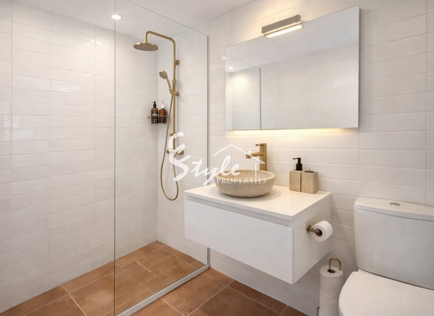 Resale - Semi - Detached Villa - San Miguel De Salinas