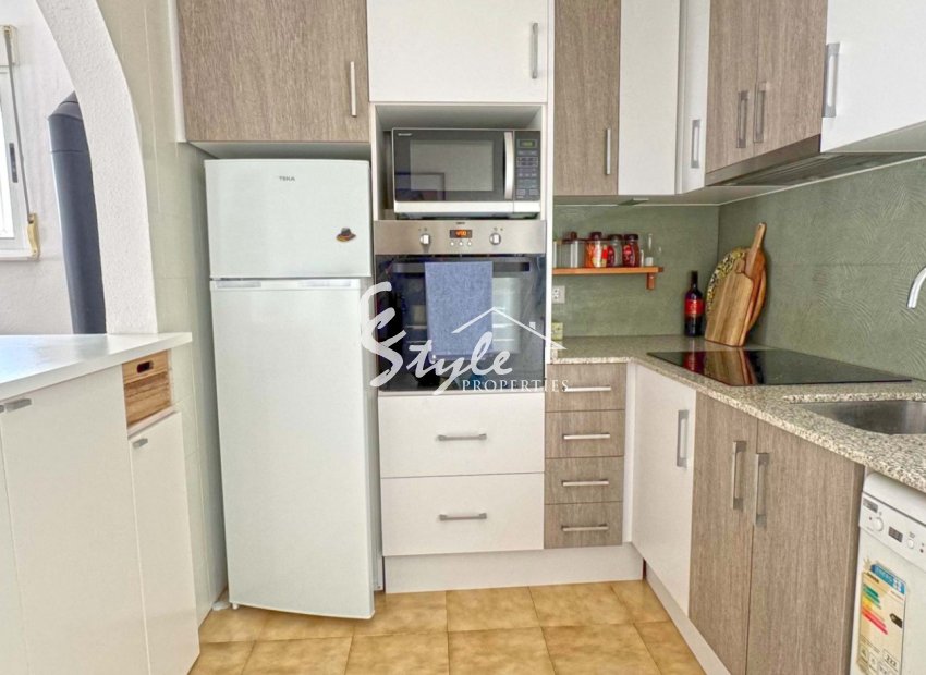 Resale - Semi - Detached Villa - San Miguel De Salinas