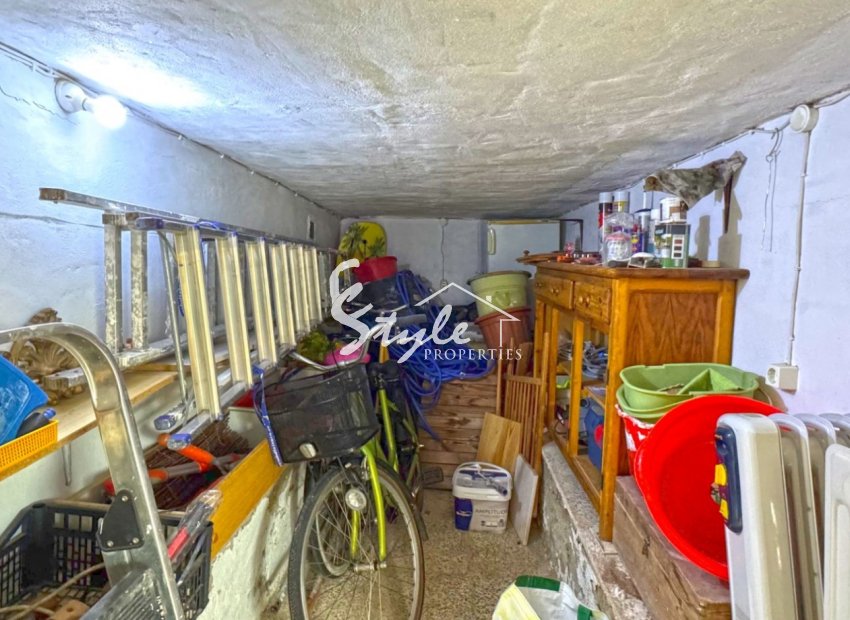 Resale - Semi - Detached Villa - San Miguel De Salinas