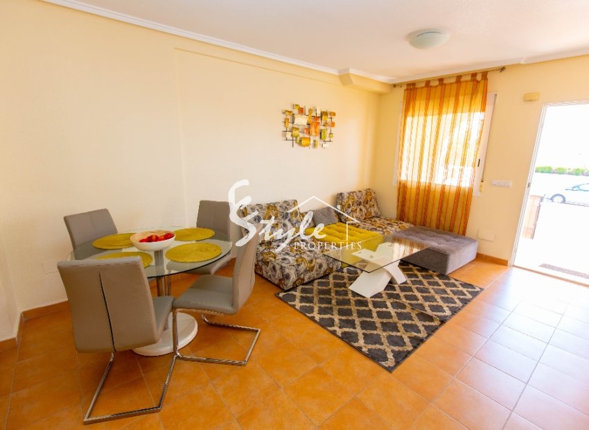 Resale - Semi - Detached Villa - Torrevieja - Altos De La Bahia