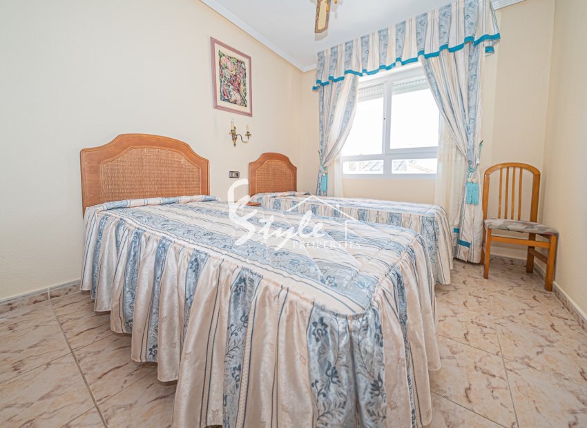Resale - Semi - Detached Villa - Torrevieja - El Chaparral