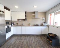 Resale - Semi - Detached Villa - Torrevieja