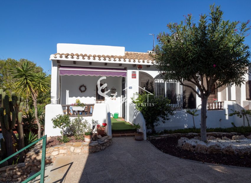 Resale - Semi - Detached Villa - Villamartin - Fortuna