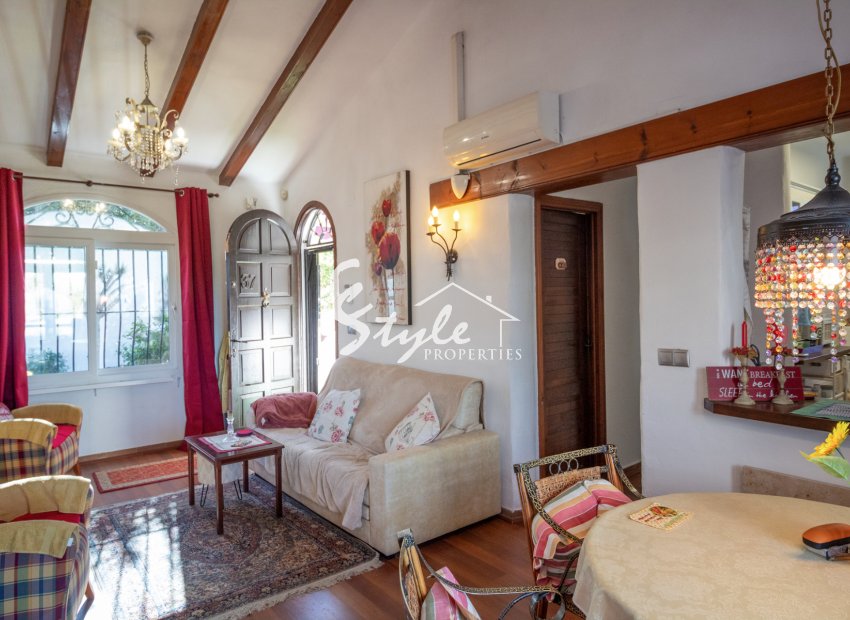 Resale - Semi - Detached Villa - Villamartin - Fortuna