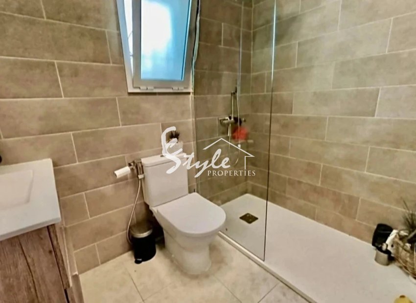 Resale - Semi-Detached Villa - Villamartin, Orihuela Costa - Costa Blanca