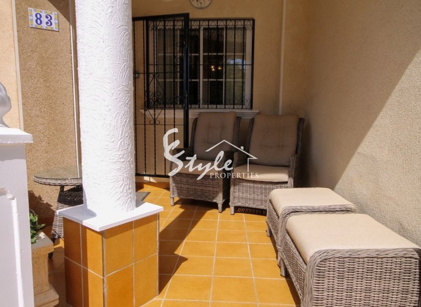 Resale - Semi-Detached Villa - Villamartin, Orihuela Costa - El Galan