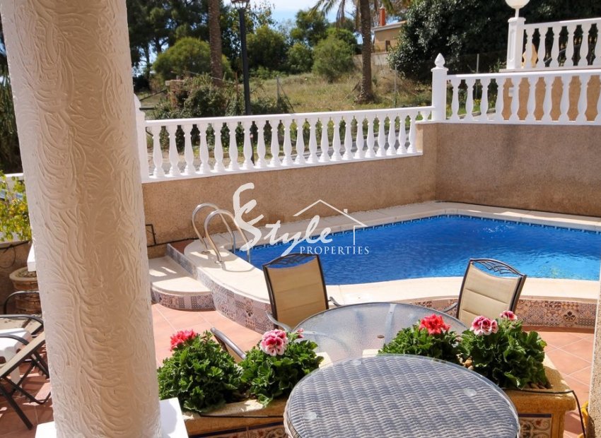 Resale - Semi-Detached Villa - Villamartin, Orihuela Costa - El Galan