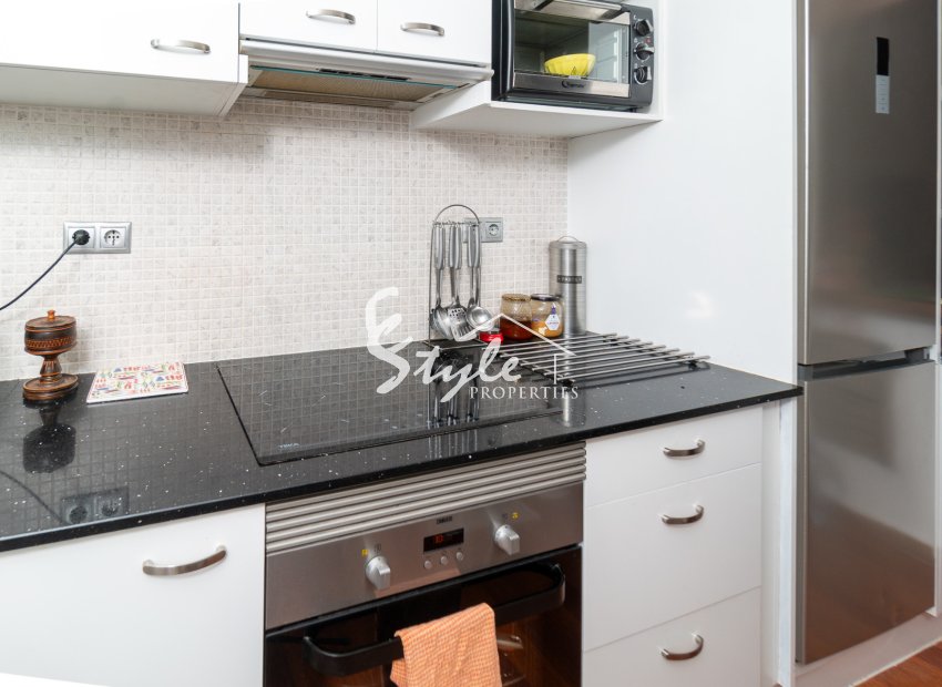 Resale - Semi-Detached Villa - Villamartin, Orihuela Costa - Fortuna