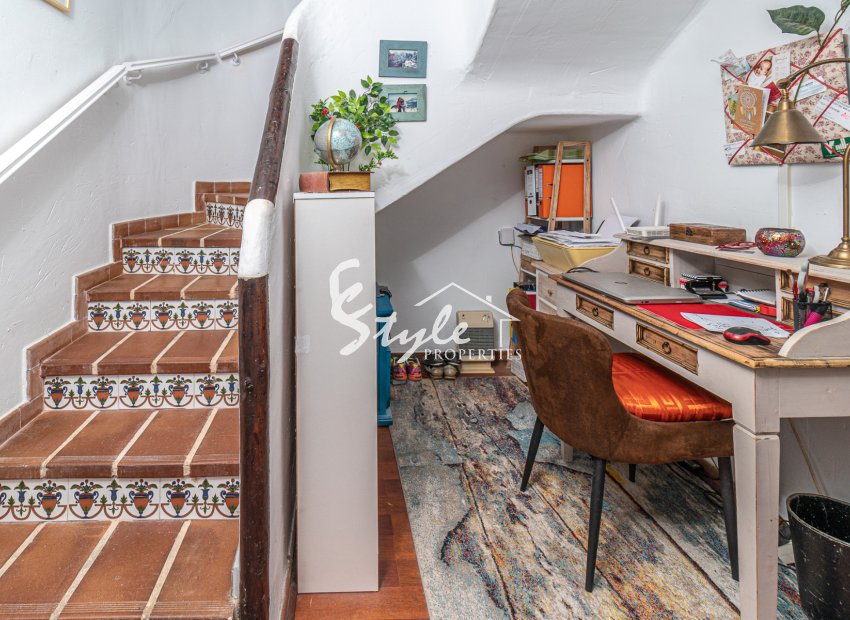 Resale - Semi-Detached Villa - Villamartin, Orihuela Costa - Fortuna