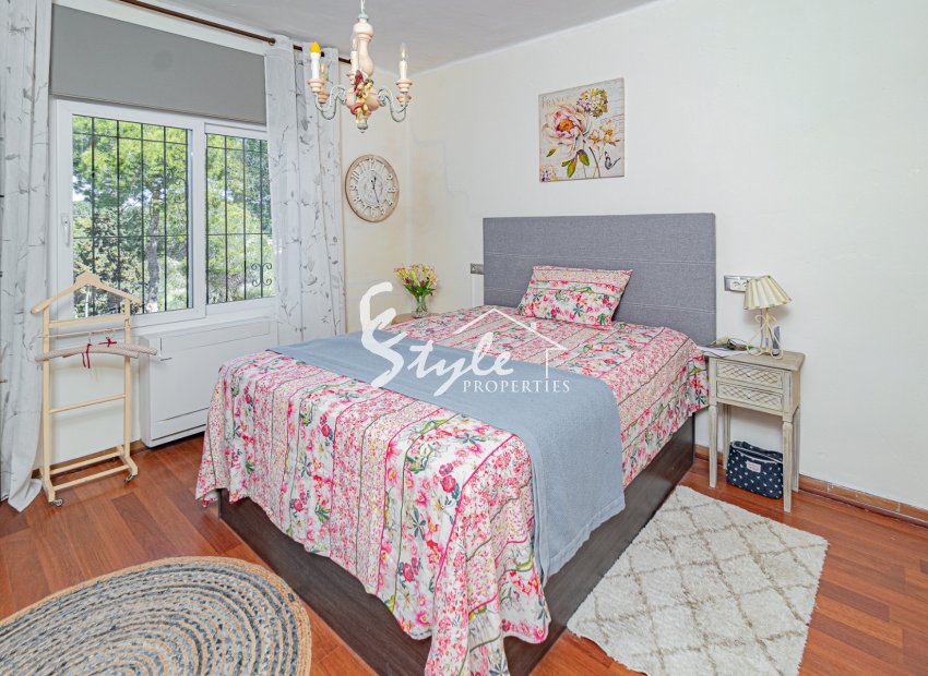 Resale - Semi-Detached Villa - Villamartin, Orihuela Costa - Fortuna