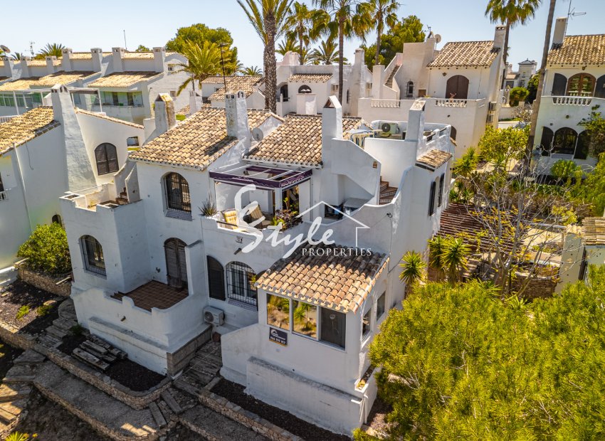 Resale - Semi-Detached Villa - Villamartin, Orihuela Costa - Fortuna