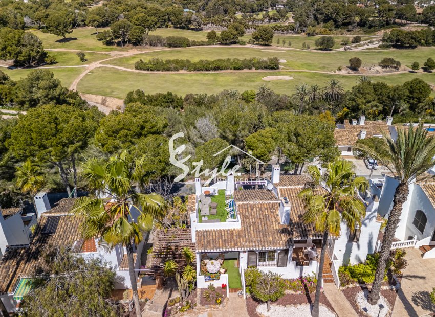 Resale - Semi-Detached Villa - Villamartín - Villamartin
