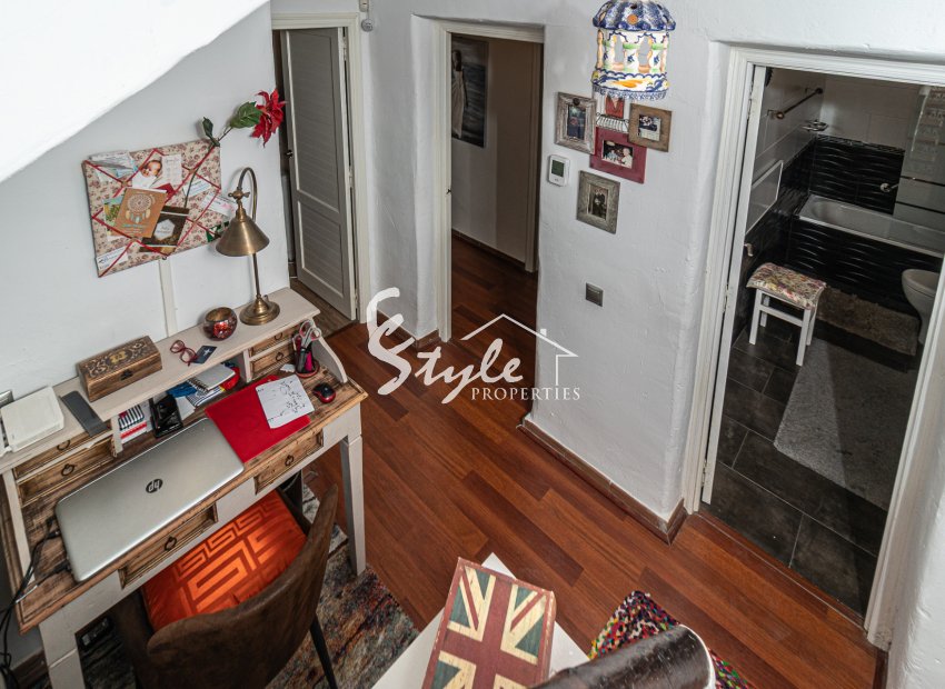 Resale - Semi-Detached Villa - Villamartín - Villamartin