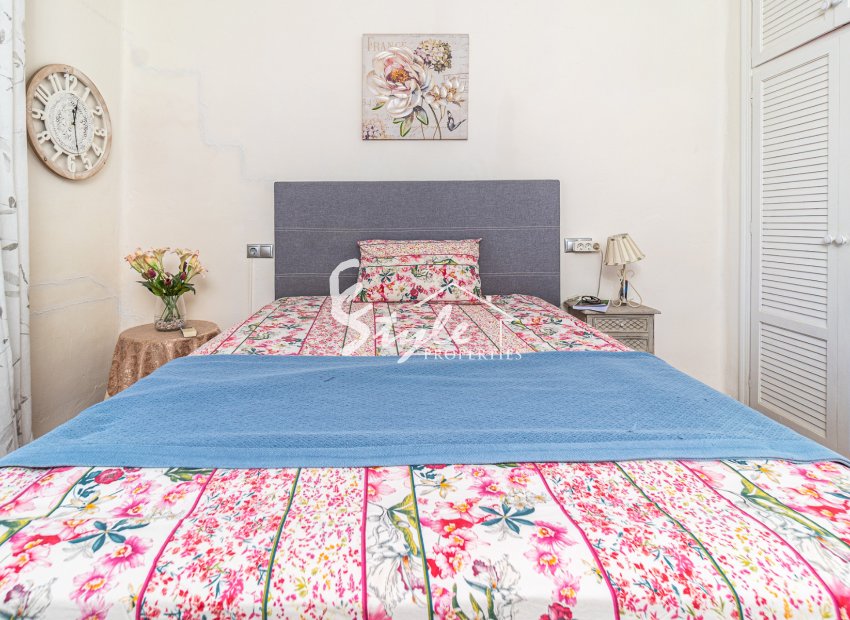 Resale - Semi-Detached Villa - Villamartín - Villamartin