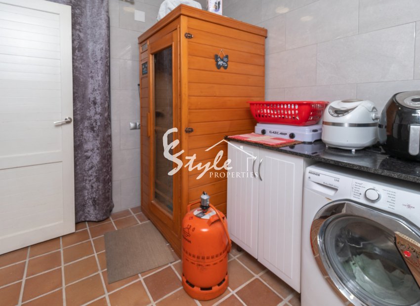Resale - Semi-Detached Villa - Villamartín - Villamartin