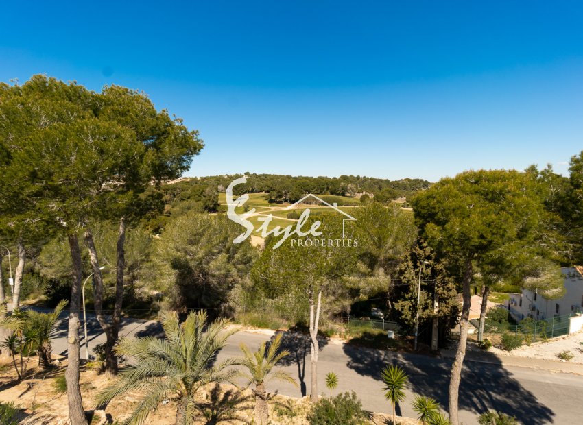 Resale - Semi-Detached Villa - Villamartín - Villamartin