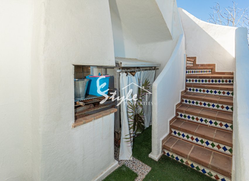 Resale - Semi-Detached Villa - Villamartín - Villamartin