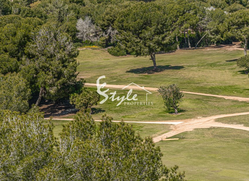 Resale - Semi-Detached Villa - Villamartín - Villamartin