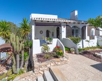 Resale - Semi-Detached Villa - Villamartín - Villamartin