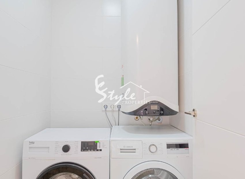 Resale - Semi-Detached Villa - Vistabella Golf