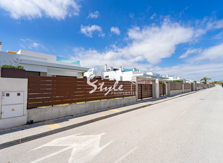 Resale - Semi-Detached Villa - Vistabella Golf