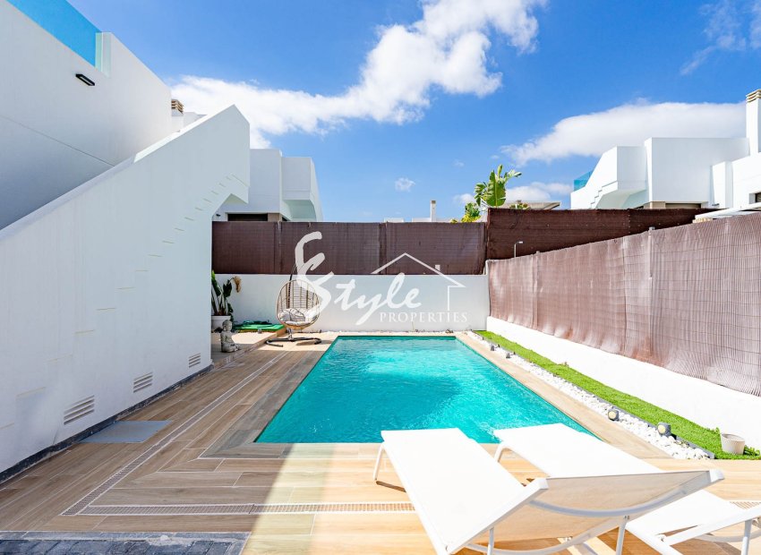 Resale - Semi-Detached Villa - Vistabella Golf