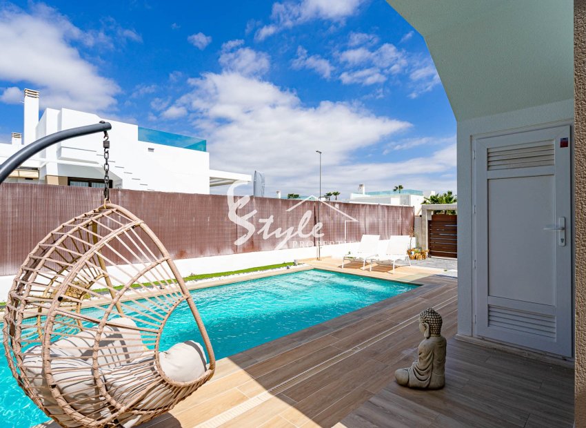 Resale - Semi-Detached Villa - Vistabella Golf