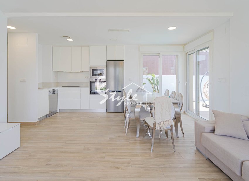 Resale - Semi-Detached Villa - Vistabella Golf