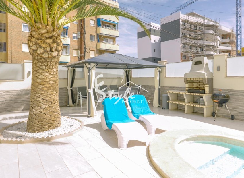 Resale - terraced house - Torrevieja - Punta Prima