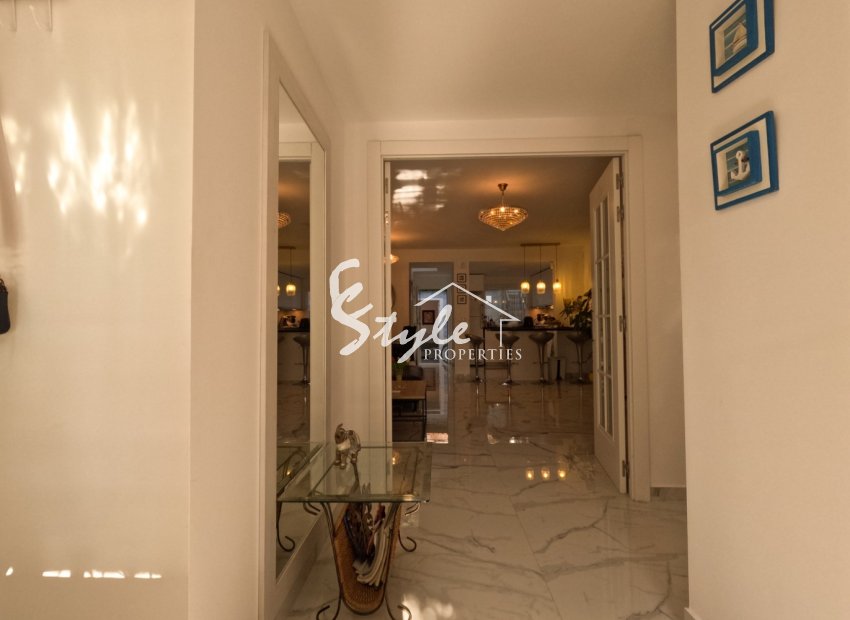 Resale - Terraced house / Townhouse - Torrevieja - El Acequión - Los Náufragos