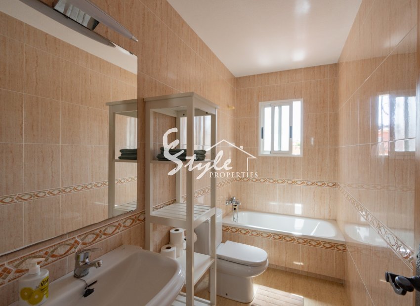 Resale - Townhouse - Alicante - Monte Y Mar