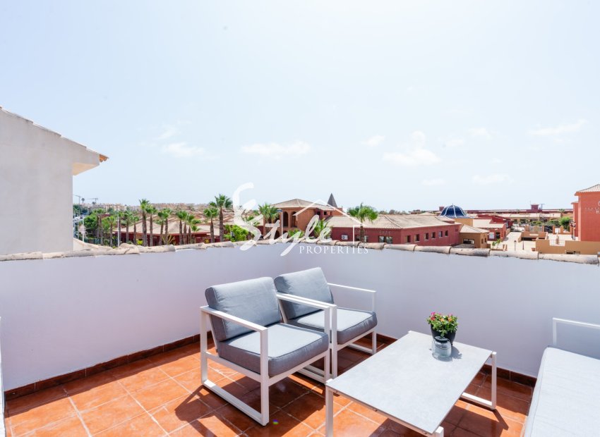 Resale - Townhouse - Alicante - Monte Y Mar