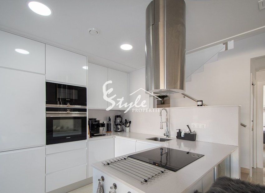 Resale - Townhouse - Ciudad Quesada