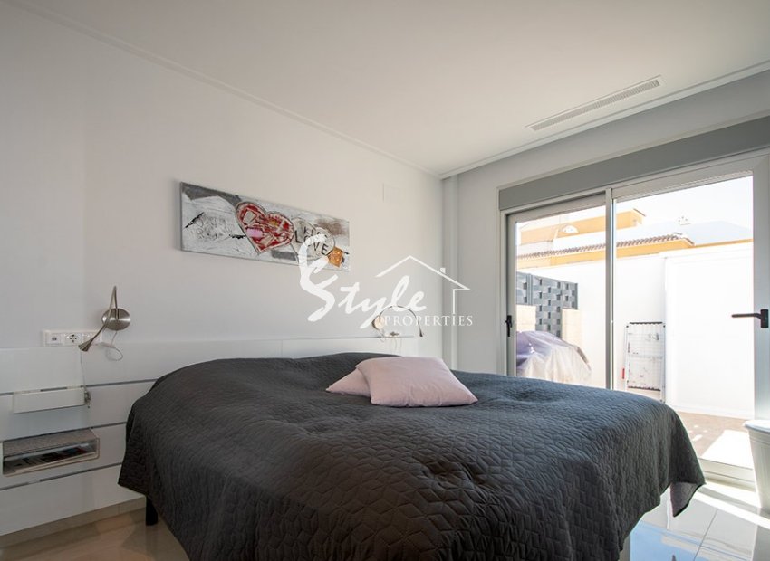 Resale - Townhouse - Ciudad Quesada