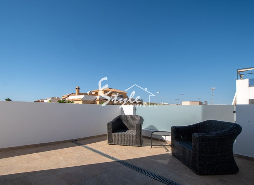 Resale - Townhouse - Ciudad Quesada