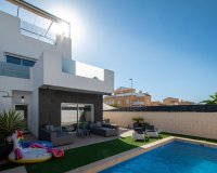 Resale - Townhouse - Ciudad Quesada
