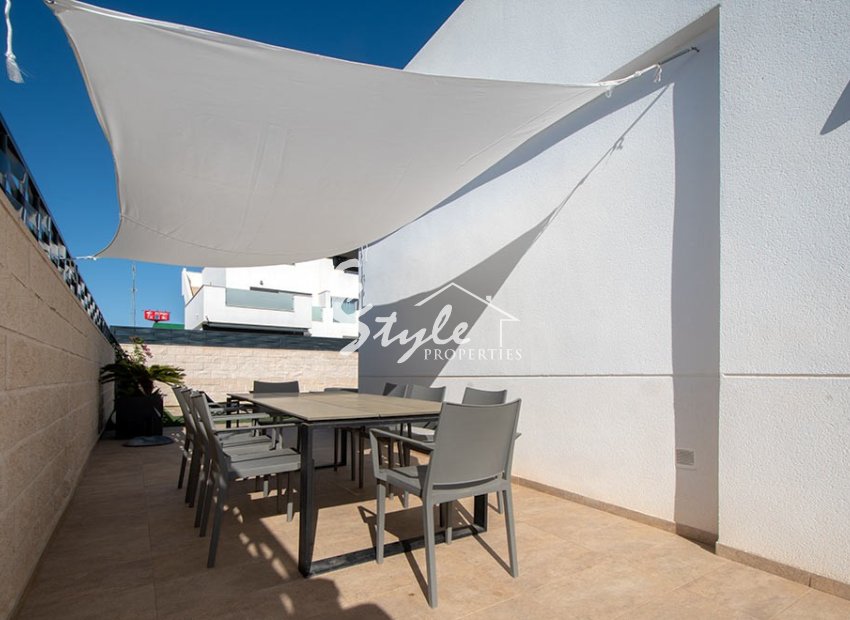 Resale - Townhouse - Ciudad Quesada