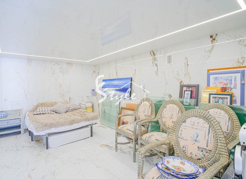 Resale - Townhouse - Ciudad Quesada
