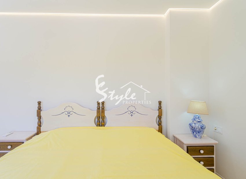 Resale - Townhouse - Ciudad Quesada