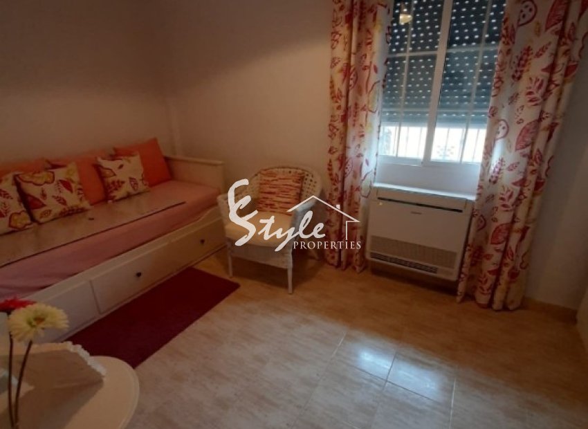 Resale - Townhouse - La Mata