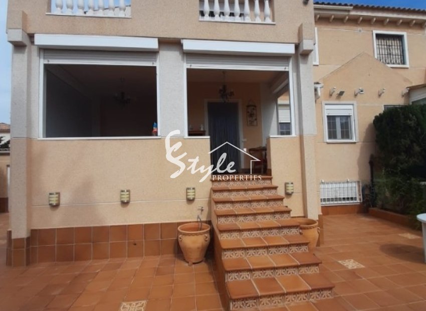 Resale - Townhouse - La Mata