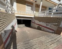 Resale - Townhouse - La Mata