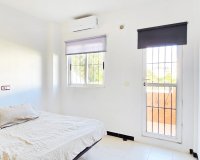 Resale - Townhouse - La Mata