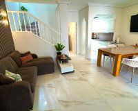 Resale - Townhouse - La Mata