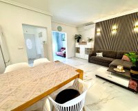 Resale - Townhouse - La Mata