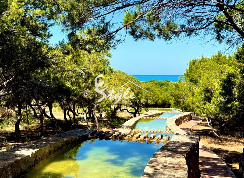 Resale - Townhouse - La Mata