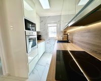 Resale - Townhouse - La Mata