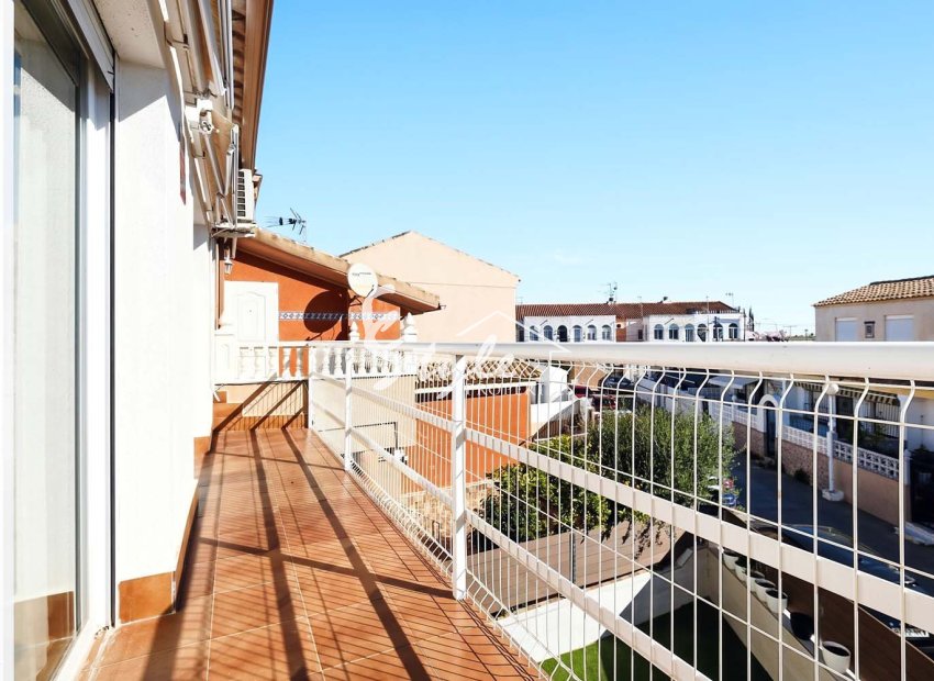 Resale - Townhouse - Los Alcazares